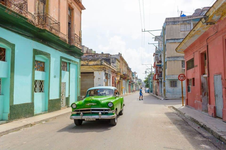 Havana Classic American Car Tour