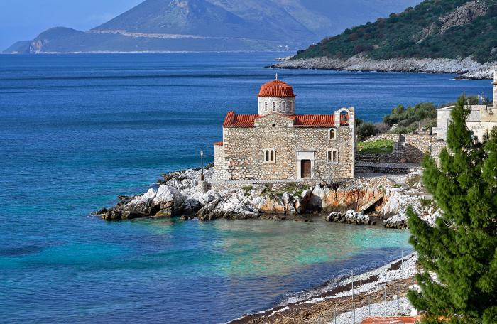 лучшие курорты греции для молодежи