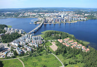 The city of Jyväskylä, the largest city in Central Finland, is surrounded by lots of lakes.