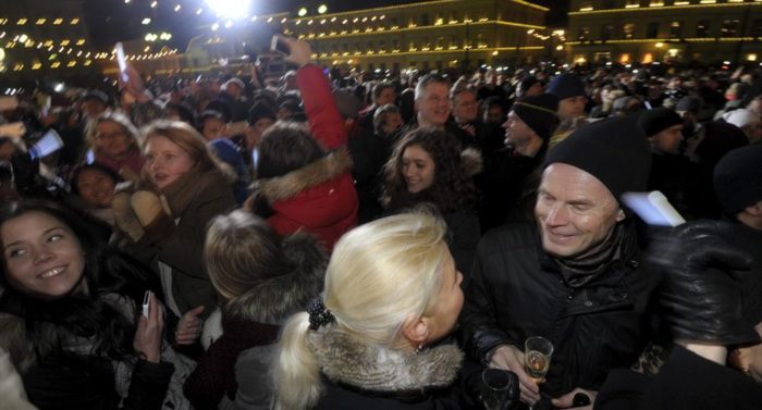 Helsinkians congregate to celebrate New Year’s Eve and make resolutions that they may or may not remember later.