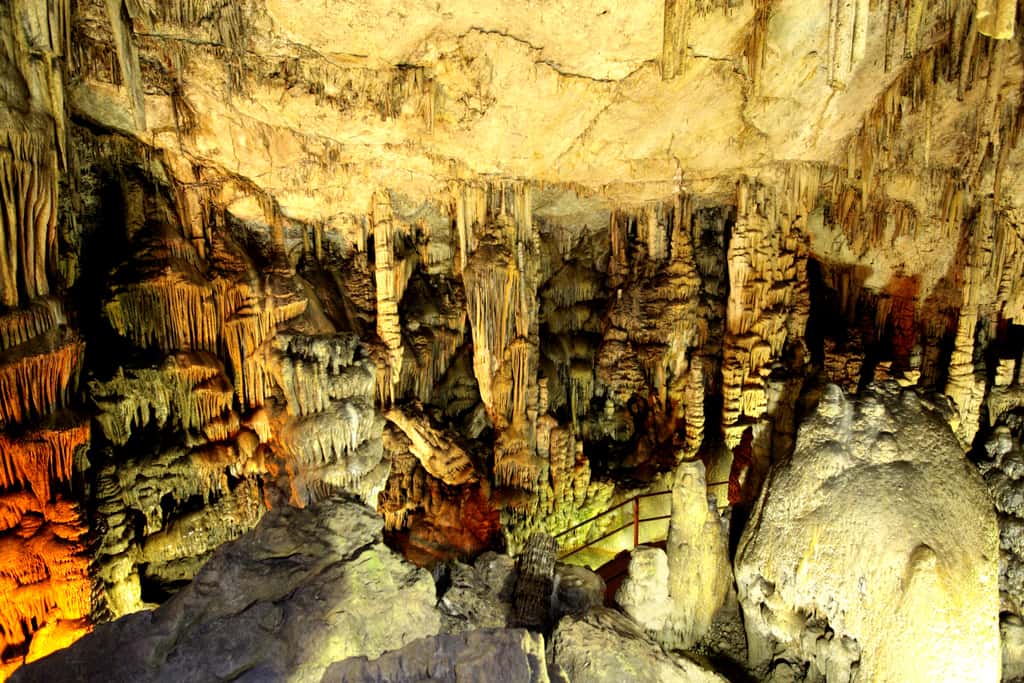 Пещера Дикти, Крит