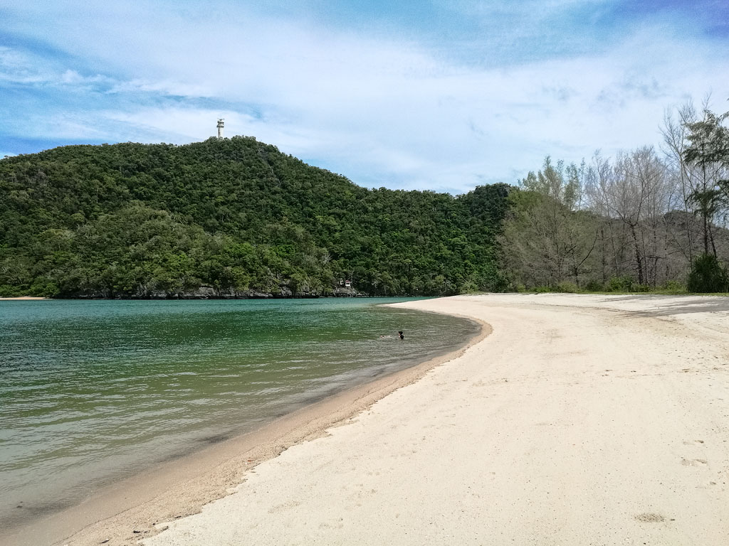 Отзыв о пляже Танджунг Ру на Лангкави