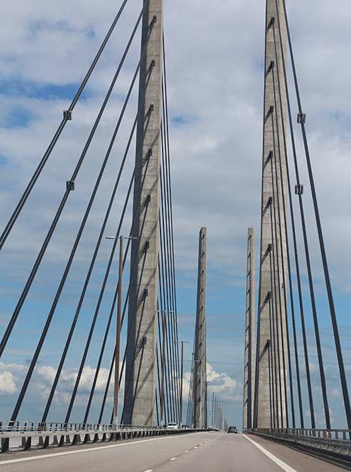 Эресуннский мост, соединяющий шведский Мальмё и датский Копенгаген