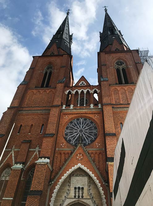 Кафедральный собор Уппсалы — главный собор Церкви Швеции. В нем хранится важная реликвия — мощи святого Эрика, покровителя Стокгольма