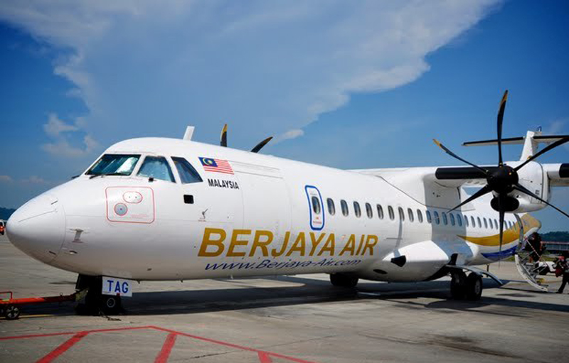 Самолет Berjaya Air
