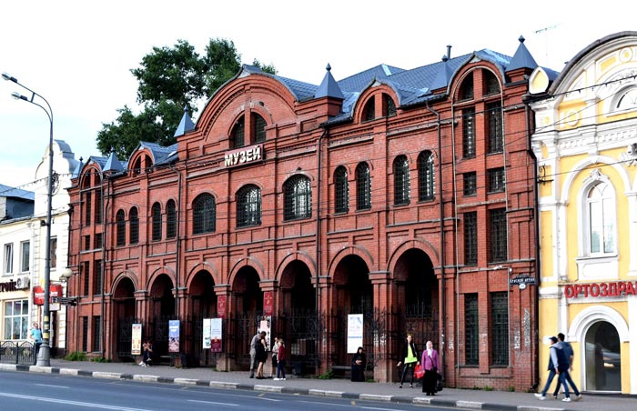 Главный корпус Исторического музея Сергиева посада