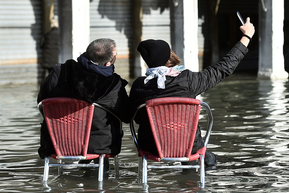 Туристы в центре Венеции. Фото: REUTERS
