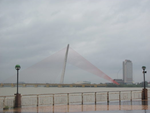 Вантовый мост в Дананге