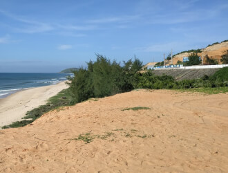 Пляж Хон Ром