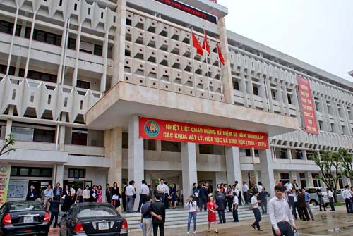 вьетнамский университет