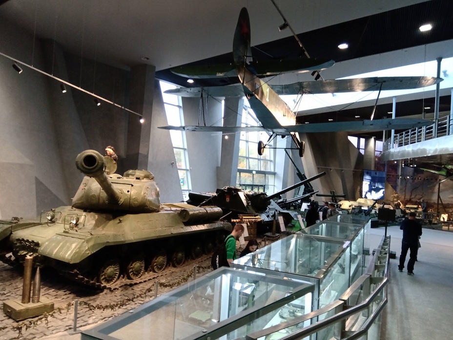 ​Общий вид экспозиционного пространства «Дороги войны» - Главный военно-исторический музей Беларуси 