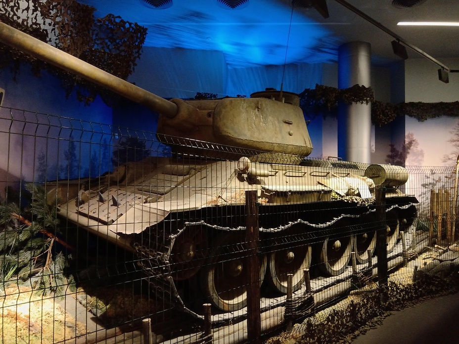 ​Танк Т-34-85 в экспозиции - Главный военно-исторический музей Беларуси 
