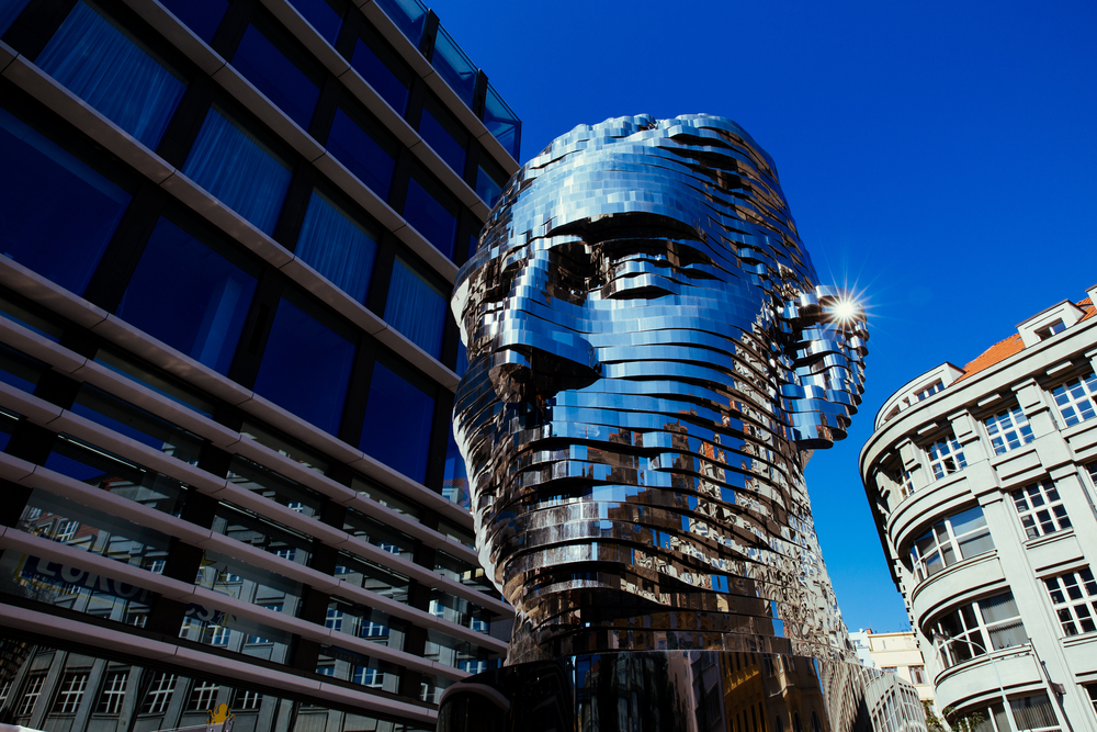 Фото: Скульптура «Голова Франца Кафки»