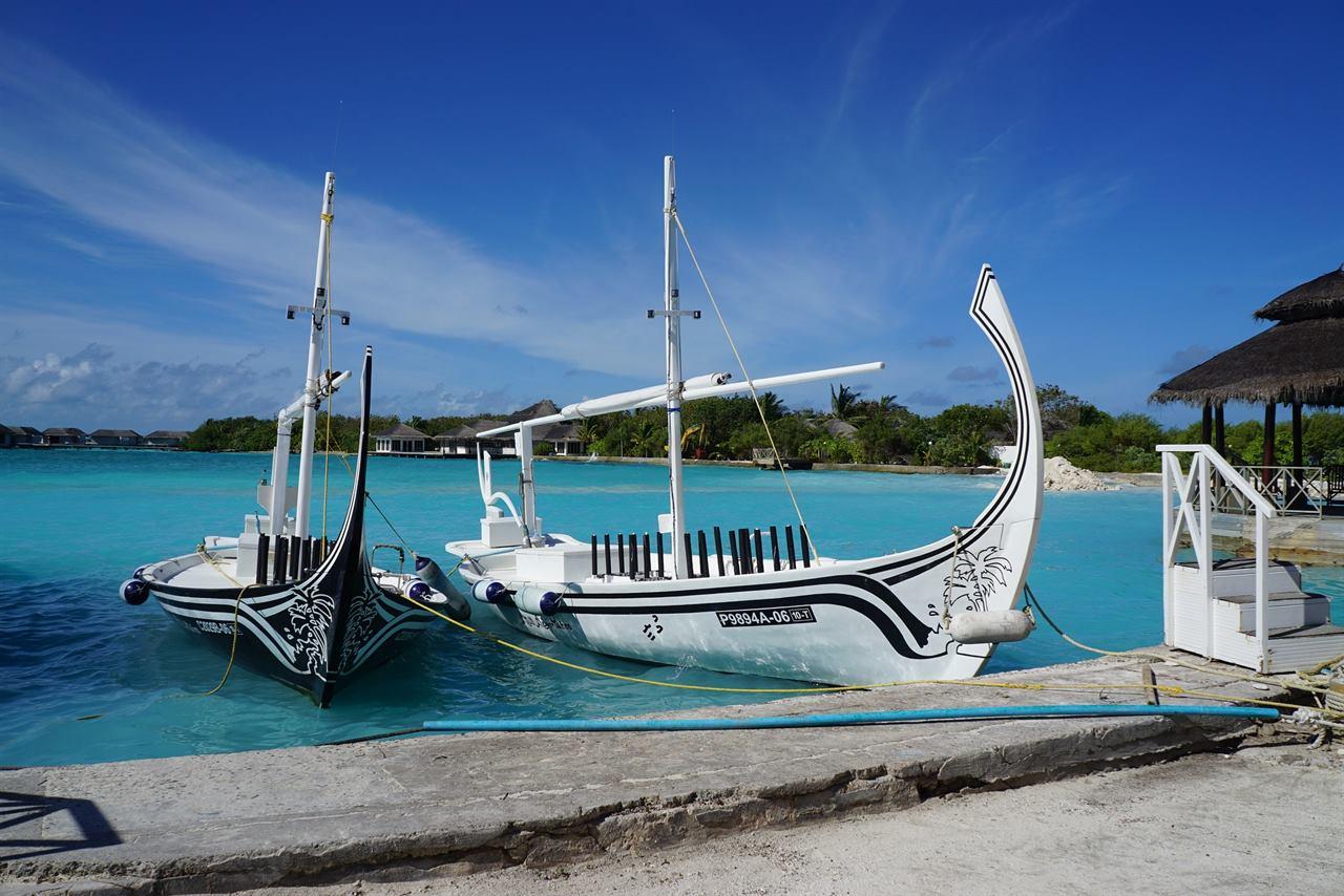 Мальдивские острова лодка