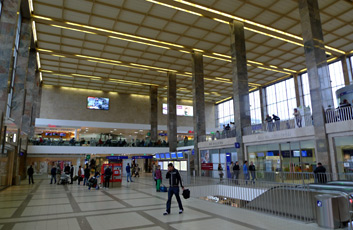 Inside Vienna Westbahnhof