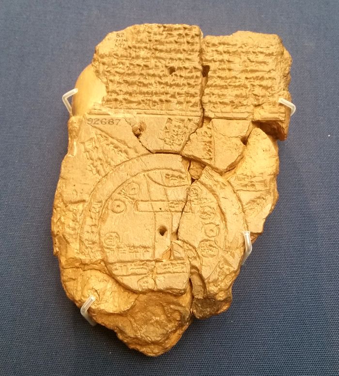 Древнейшая Вавилонская карта мира, конец VIII века до н. э. Глина